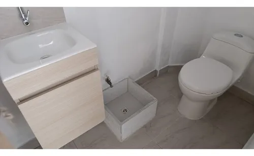 Local Comercial Primer Piso En Vía Principal De La Ceja