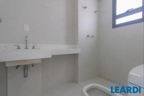 Imagem 14 de 15 de Apartamento - Campo Belo - Sp - 585520