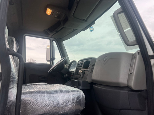 Camion Rabon Interantional 2013 Importado Caja Seca Id 1536