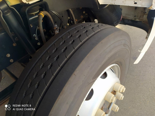 Imagem 6 de 7 de Mercedes-benz-1319- 2014- 4x2 - Branco- No Chassi