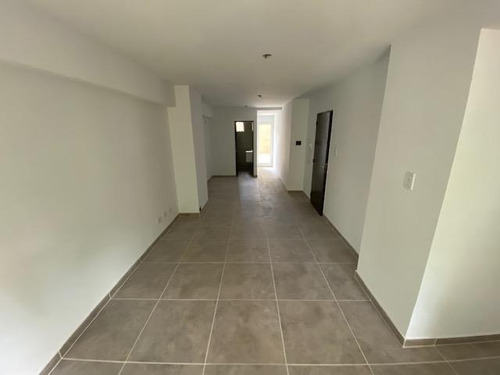 Imagen 5 de 10 de Monoambientes Con Patio 50 M2