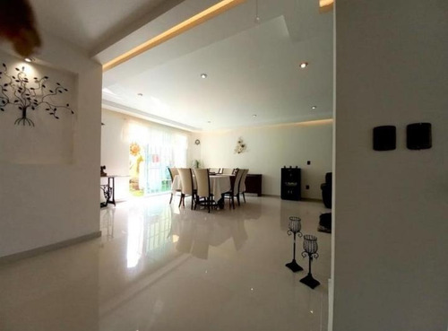 Casa En Venta En Metepec Eo