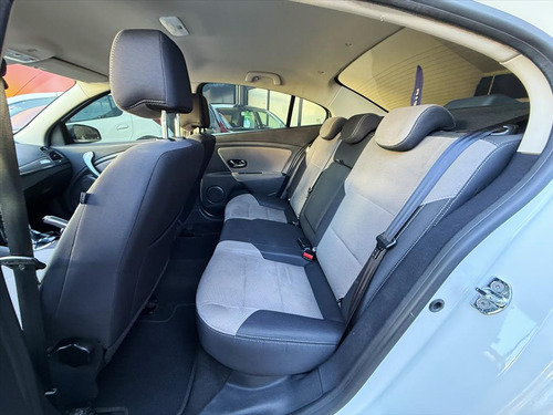 Renault Fluence 2.0 DYNAMIQUE PLUS 16V FLEX 4P AUTOMÁTICO
