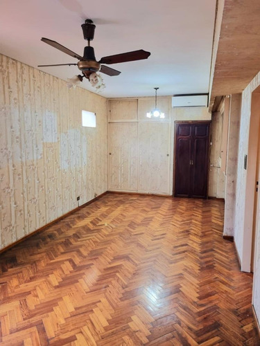 Imagen 3 de 8 de Departamento Monoambiente Cocina Indep/excelente Ubicacion!