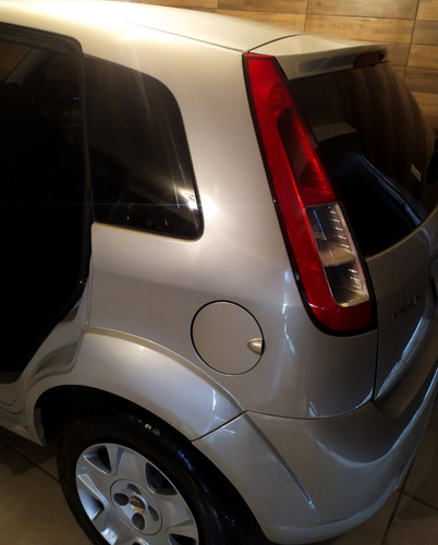 Imagem 9 de 12 de Ford Fiesta 2008 1.0 Flex 5p
