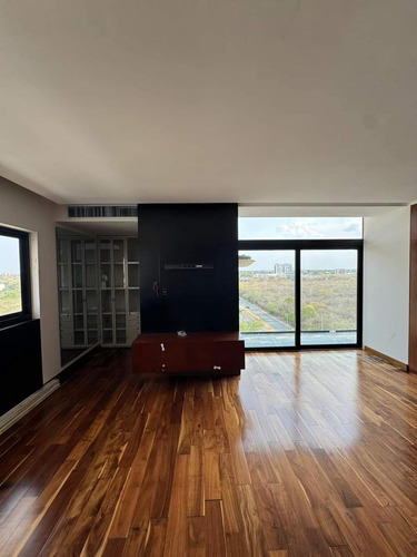 Departamento Con Paneles Solares, En Excelente Ubicación Al Norte De Mérida