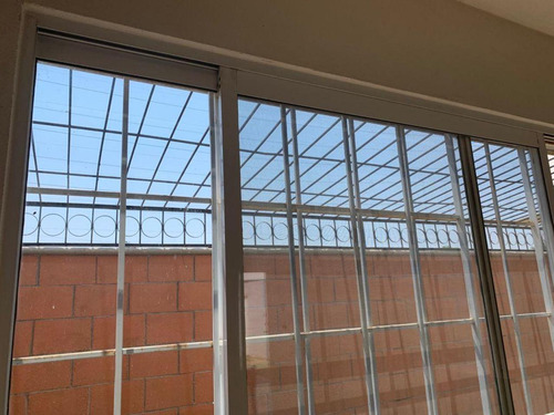 Casa En Venta En Frac. El Dorado I Leon, Gto. Cerca De Ambas Entradas, Junto A Wallmart De Via Alta