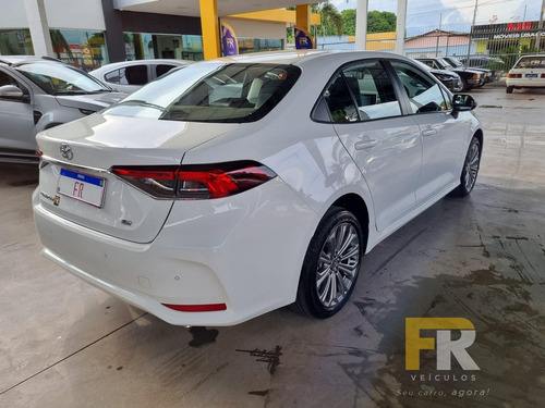 Toyota Corolla XEi 2.0 Flex 16V Aut.