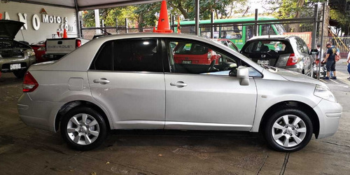 Imagen 12 de 15 de Nissan Tiida 2009 1.8 Sense Sedan At