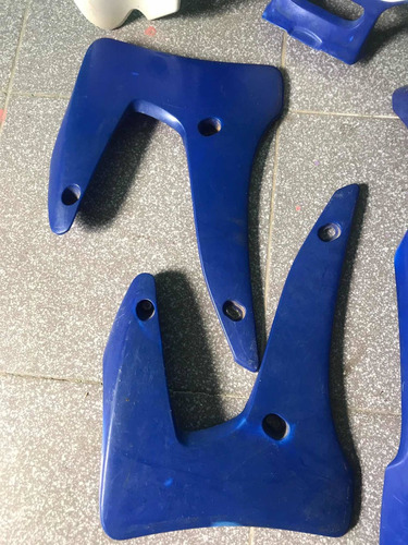 Imagen 6 de 6 de Tapas De Moto Yamaha 125l