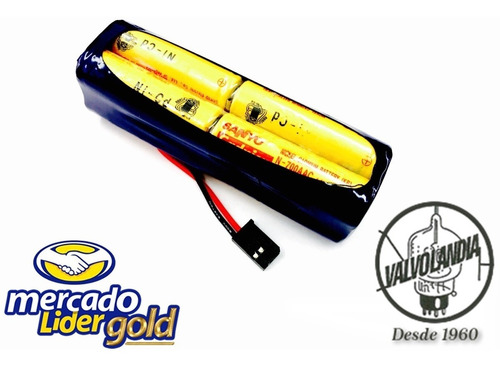 Bateria 9,6v 700mah Ni-cd Com Conector Futaba