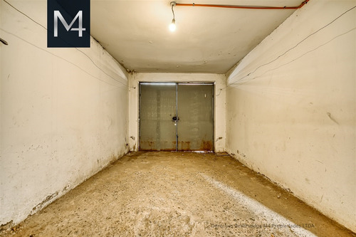 Casa En Venta De 4 Dorm. En Ñuñoa