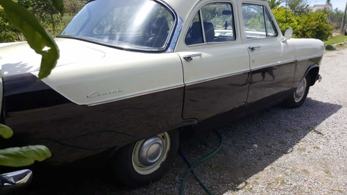 Ford Consul