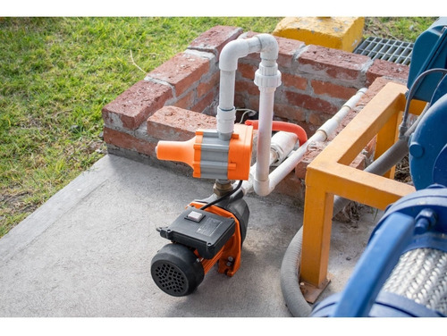 Imagen 6 de 9 de Bomba Agua Presurizador 1 Hp Truper 19397