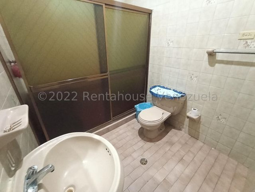 Gbf 25-14273 La Coromoto Vendo Bella Casa Con Terreno Contácteme Ya.