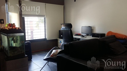 Imagen 24 de 29 de Impecable Triplex En Venta Ubicado En Wilde Centro , Pileta Y Garage