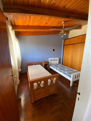 Imagen 18 de 27 de Casa Con Pileta Para 10 Personas, Hermosa Vista Al Lago