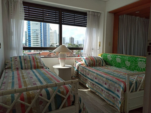 Imagen 13 de 13 de Venta De Apartamento 3 Dormitorios Playa Brava Vista Al Mar!
