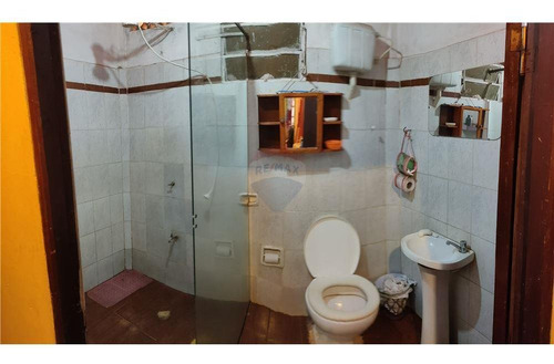 Imagen 6 de 12 de Vendo Casa Cerca De La Uni: 3 Habitaciones Y 2 Baños.