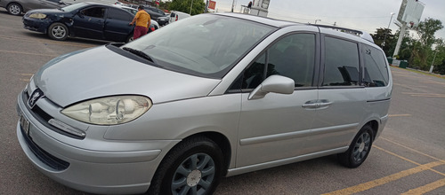 Peugeot 807 2.0 St Hdi 7 As
