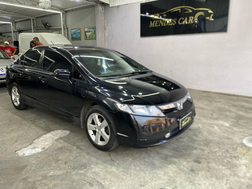 Honda Civic 1.8 Lxs Flex Aut. 4p