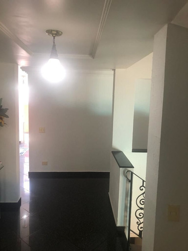 Imagem 24 de 30 de Casa À Venda No Alphaville Residencial 11 Com 4 Suítes - Cncr1045
