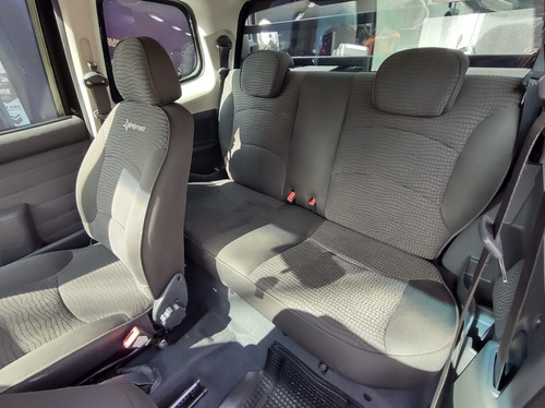 Imagem 10 de 11 de Fiat Strada Adventure Cd Locker 1.8 Manual 2012 Blindado