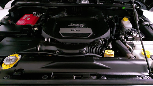 Jeep Wrangler 3.6 RUBICON 4X4 ATX
