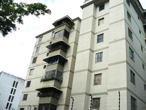 Se Vende Apartamento En El Marques Caracas, 23-26805