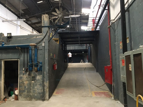 Imagem 9 de 25 de Galpão Para Alugar, 1920 M² Por R$ 22.000,00/mês - Ayrosa - Osasco/sp - Ga0033