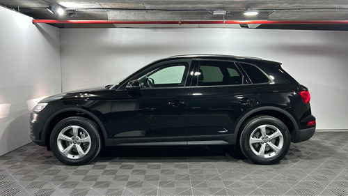 Audi Q5 45 TFSI Quattro S Tronic 2.0 AT