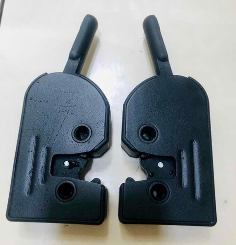Imagen 2 de 4 de Soporte Traba Respaldo Asiento Trasero Original Ford Fiesta.