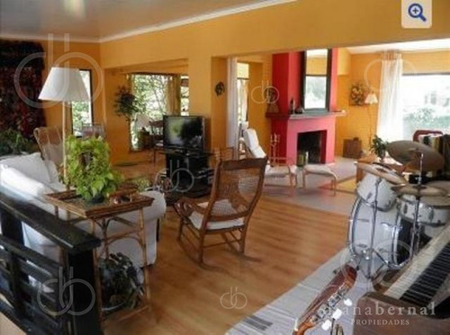 Imagen 10 de 18 de Casa De 5 Dormitorios Y Piscina En Punta Ballena. - Ref: 2639