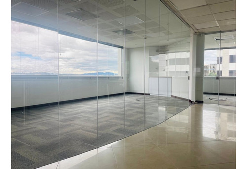 Oficina Duplex En Arriendo, Centro Empresarial, Usaquen
