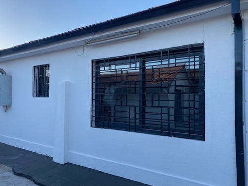 Casa Esquina Remodelada Barrio Tranquilo