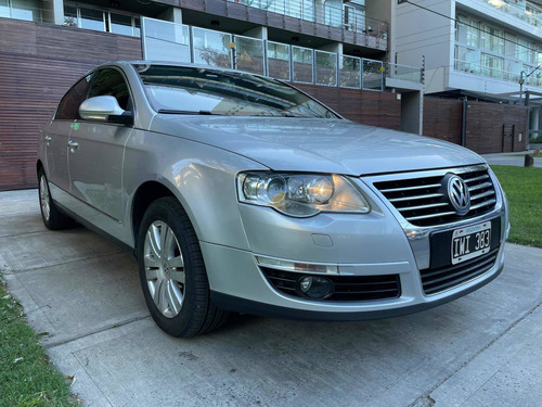 Volkswagen Passat 2.0 I Luxury 2010 Blindado Rb3 Tomas Bord