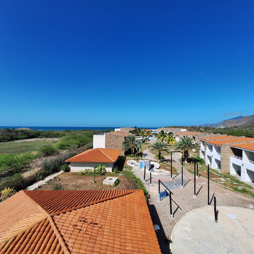 Venta De Hotel Cerca De Playa Caribe Margarita