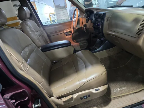 Ford Explorer 5.0l Xlt V8 4x4 Mt