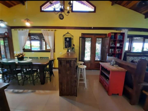 Imagem 4 de 14 de Condominio Ibiuna 2.000 Mts Casa,piscina E Churrasqueira!!!
