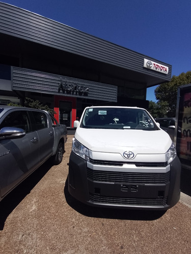 Toyota Hiace L2h2 2.8 Tdi 6at