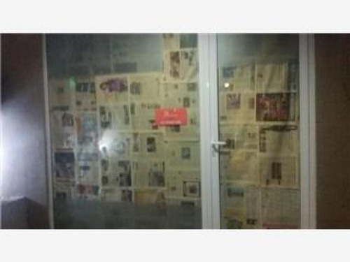 Imagen 4 de 5 de Venta De Local En Shopping Via Pilar