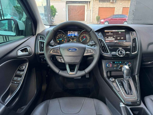 Ford Focus Sedan 2.0 Titanium Plus Powershift Sedan