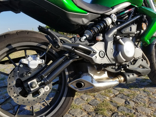 Benelli Tnt 300 Puntomoto