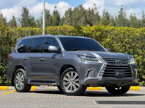 Lexus LX 5.7 570