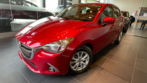 Mazda Mazda 2 1.5 Touring 4p Mt