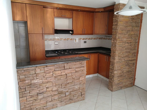 Vendo Apartamento En El Poblado, Loma San Julián Parq Y Útil