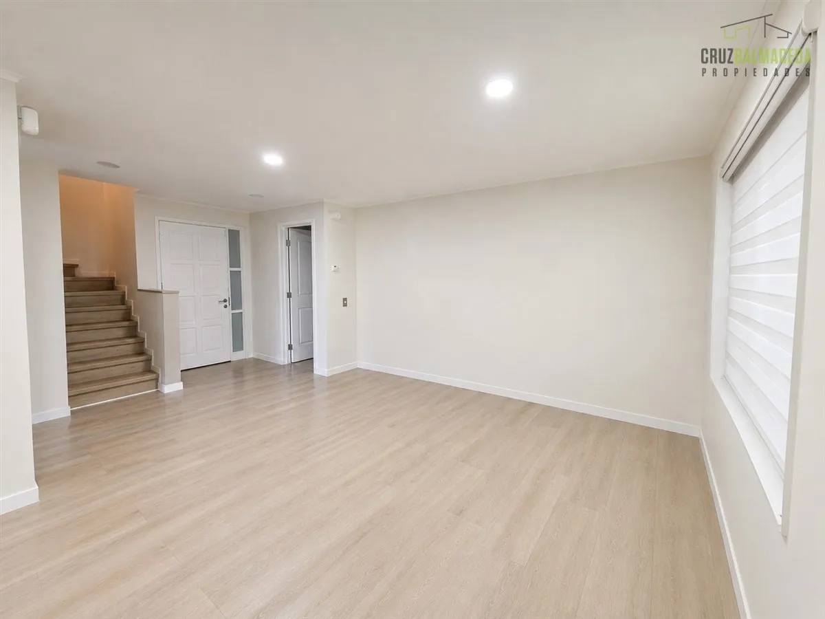 Imagen 4 de 22 de Casa En Venta De 4 Dorm. En Puerto Montt