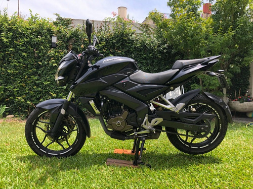 Bajaj Rouser Ns 200