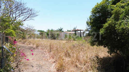 Terreno Campestre En Venta En Colinas De La Joya, Villa De Álvarez