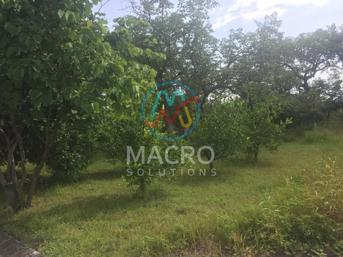 Terreno En Venta En Fracc. Islas De Cuautla Con Conexiona A Servicios Y Escriturado